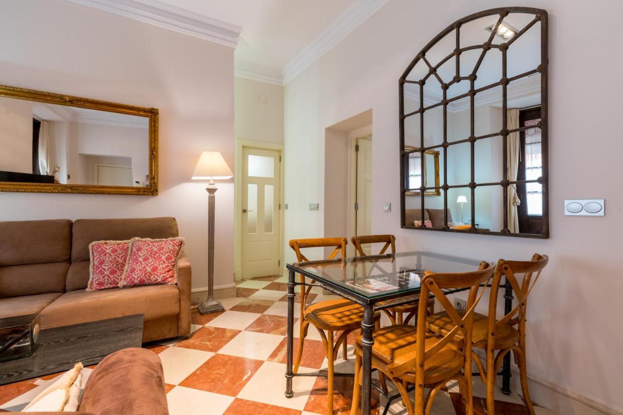 Quevedo Suite Seville Exterior photo
