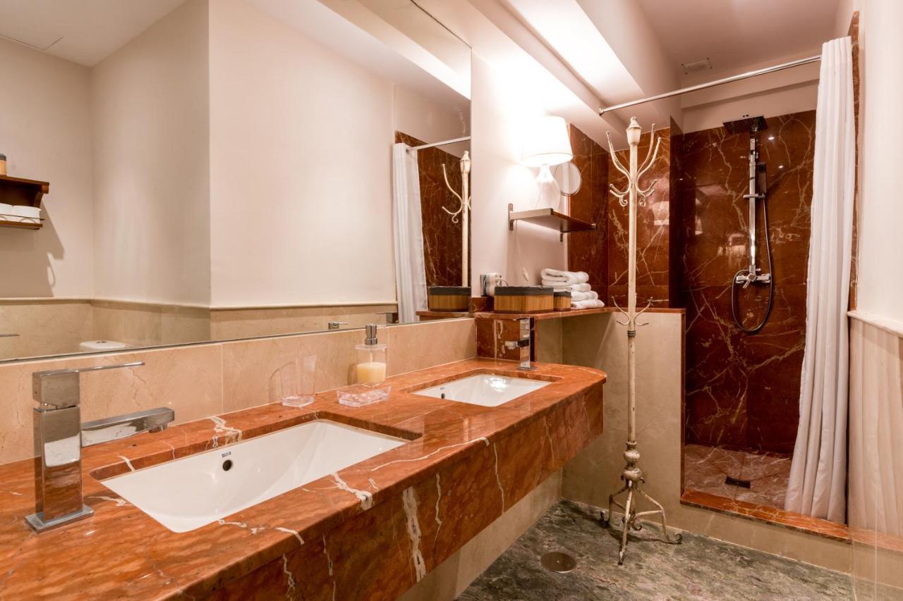 Quevedo Suite Seville Exterior photo